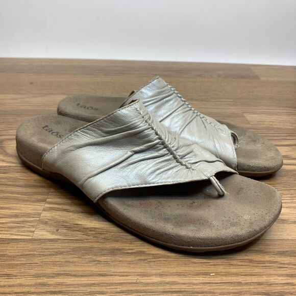 Taos Women's Leather Gift 2 Sandals In Ivory Shimmer Metallic Size 10 - Picture 1 of 8